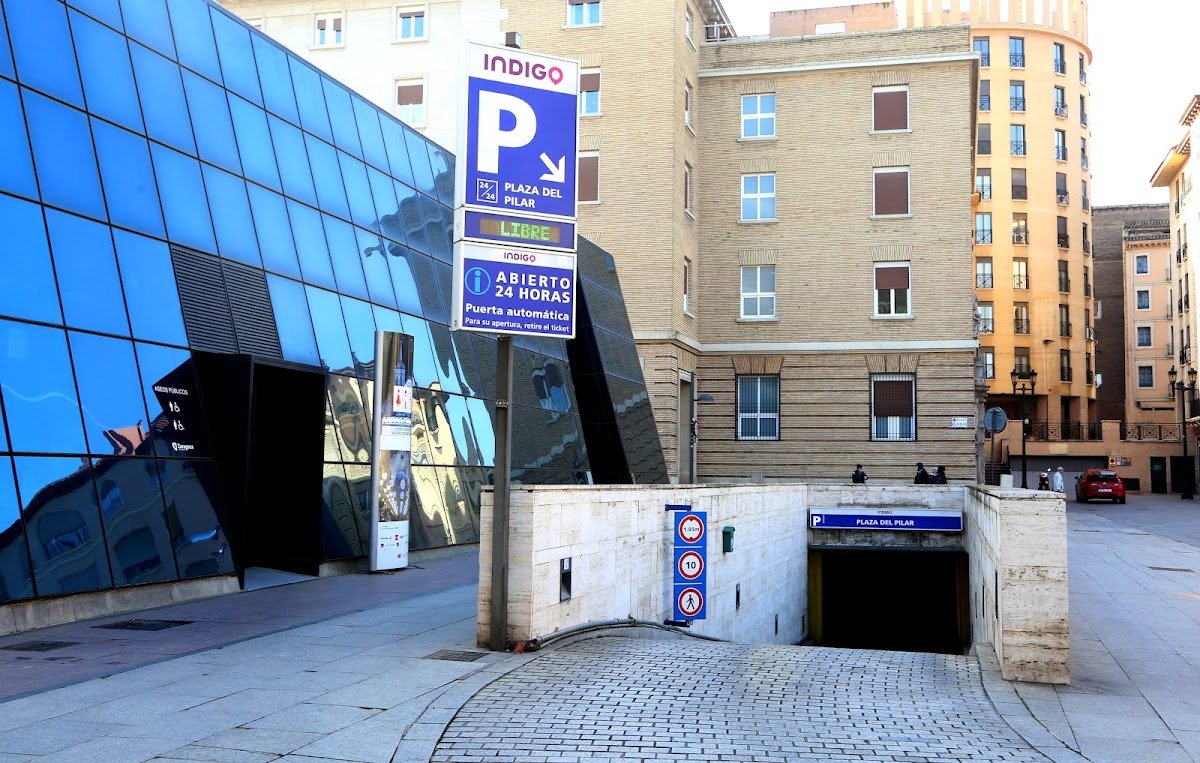 Parking Plaza del Pilar (Indigo) en Zaragoza: gálibo 1,85 m en Zaragoza